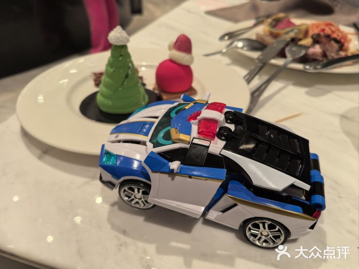 锦厨自助餐厅·海鲜·牛扒(海口索菲特大酒店)图片