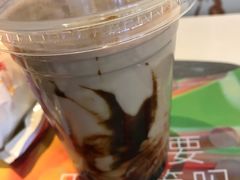 -麦当劳(卫星广场店)