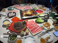 -二荆条·蜀鲜汇城市森林火锅