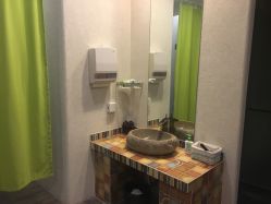 -一花一叶瑜伽生活馆