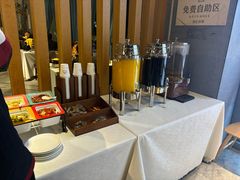 -香山湖家家宴(中山陵店)