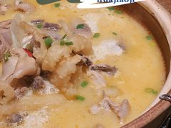养颜花胶鸡-花笙记打边炉·煲仔饭(五大道店)