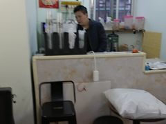 -二姐刨冰