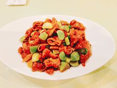 腊八蒜烧肥肠-东四民芳餐厅(世茂工三店)