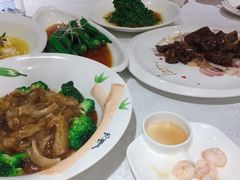酒香草头-老人和饭店(打浦路店)