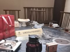 -湘力力小院·鱼汤泡饭(枫林路店)