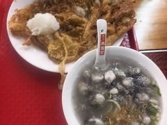 -建国蚵煎蚵面