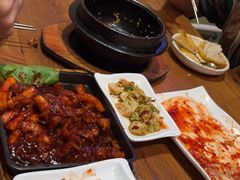 -百年石锅饭·朝鲜族传统民餐