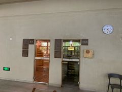 -晋爵会游泳馆(海湾公园店)