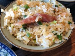 煲仔饭-大匠工房古船木艺术餐厅·猪肚鸡专门店(长白仙岛店)