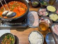 -夺多山贵州酸汤牛肉火锅(7mall店)