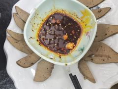 -撒拉人家.酸菜牦牛肉火锅