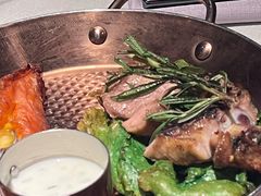 岩盐裹烤Te&nbsp;Mana带骨羔羊肉-Solo(衡山路店)