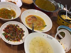 -有红鸡毛店·川菜(建设路店)