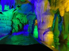 -泰安地下龙宫景区