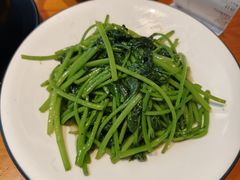 -莲餐厅·湖北菜·潜江小龙虾店(愚园路店)