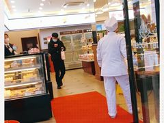 -红宝石·鲜奶小方·海派西点房(南丹店)