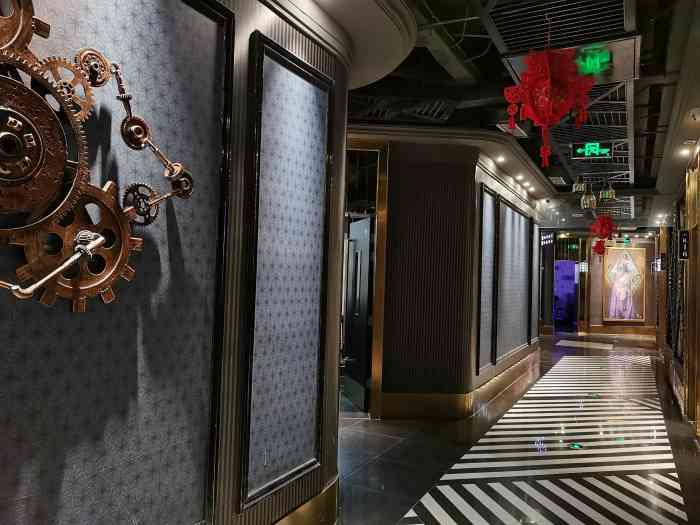 凯歌ktv(苏州月亮湾店)-"有幸中了霸王餐,提前一天预订,第二天地铁.