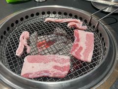 -何发发和牛烧肉·鳗鱼榴莲放题自助(乐峰广场店)