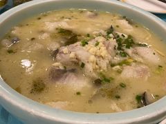 酸菜鱼-万荣烤鸭店·北京菜(天坛店)