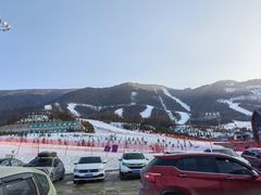 -鳌山滑雪度假区