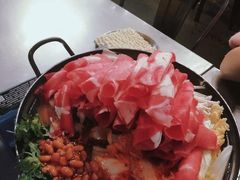 部队锅-MI WU FACTORY米屋美食工厂餐厅(绿地店)