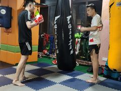 -臻元搏击格斗泰拳拳馆(港隆店)
