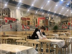 大堂-江城燕子大排档(江汉路步行街店)