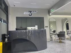 -3·3HAIR SALON