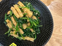 菠菜拌面筋-贯贯吉·清真餐厅(浙江中路店)