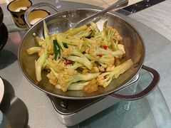 -辛香味烧鱼馆·非遗技艺·排骨红烧肉(光谷医药园店)