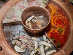 -滇釜火锅·能喝汤的火锅(车公庄店)