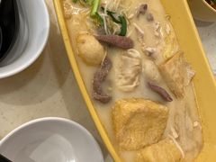 -谭仔米线(皇庭广场店)