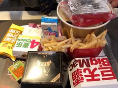 -麦当劳(世界城广场店)