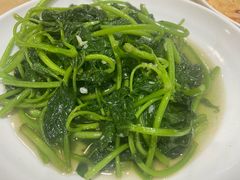 -小海豚•老字号海鲜餐厅(天涯店)