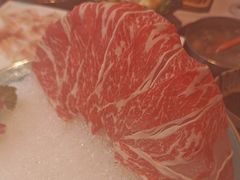 -泓炙颐凤鲜海鲜火锅料理(桐乡店)