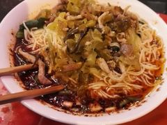 -黎氏老太婆小面馆(临华大厦店)