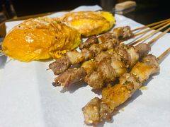 -华府九号海鲜烧烤大排档(龙域店)