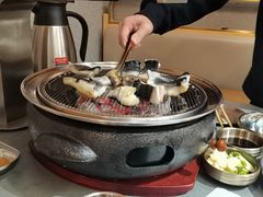 -围炉肉舍•炭烤活鳗•丹东海鲜烤肉(步行街店)