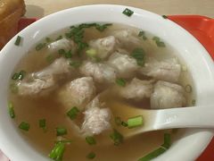-张阿三馄饨店