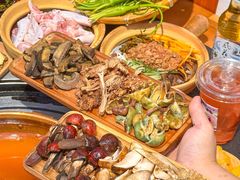 -阿山卓·野生菌火锅·纳西火塘烤肉