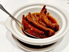 鲍汁凤爪-白天鹅宾馆-宏图府餐厅