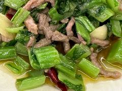 -洪霞餐馆·川菜·鲜货现炒(两江春城店)