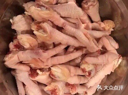 吃个爪爪、握个爪爪,你好鸡小姐我好心水你