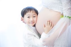 点击看大图 -十孕纪高端孕妇亲子摄影
