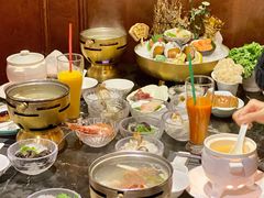 -半岛翡丽海鲜自助餐厅(观风亭店)
