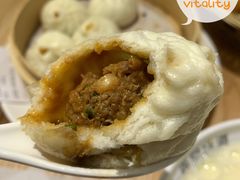 鲜肉小笼包-弄堂咪道-饭香·面香·馄饨香(汇锦广场店)