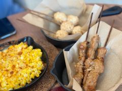 -必胜客(WOW阿罗海店)