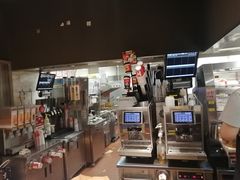 -肯德基(东安路站店)