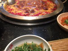 -潮火锅·麻辣牛肉火锅(观音桥方圆·LIVE店)